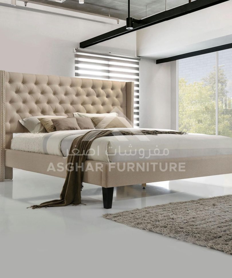 Arwin Nailhead Bed